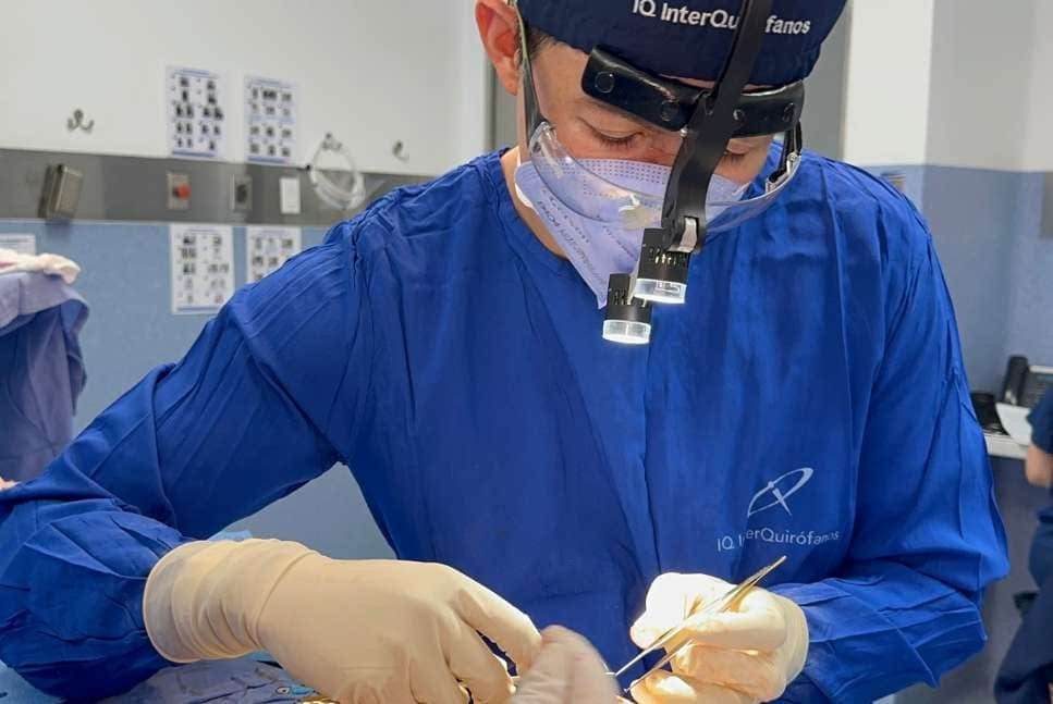 Operación de Reducción de Pezón Dr David Delgado Cirujano Plástico en Medellín