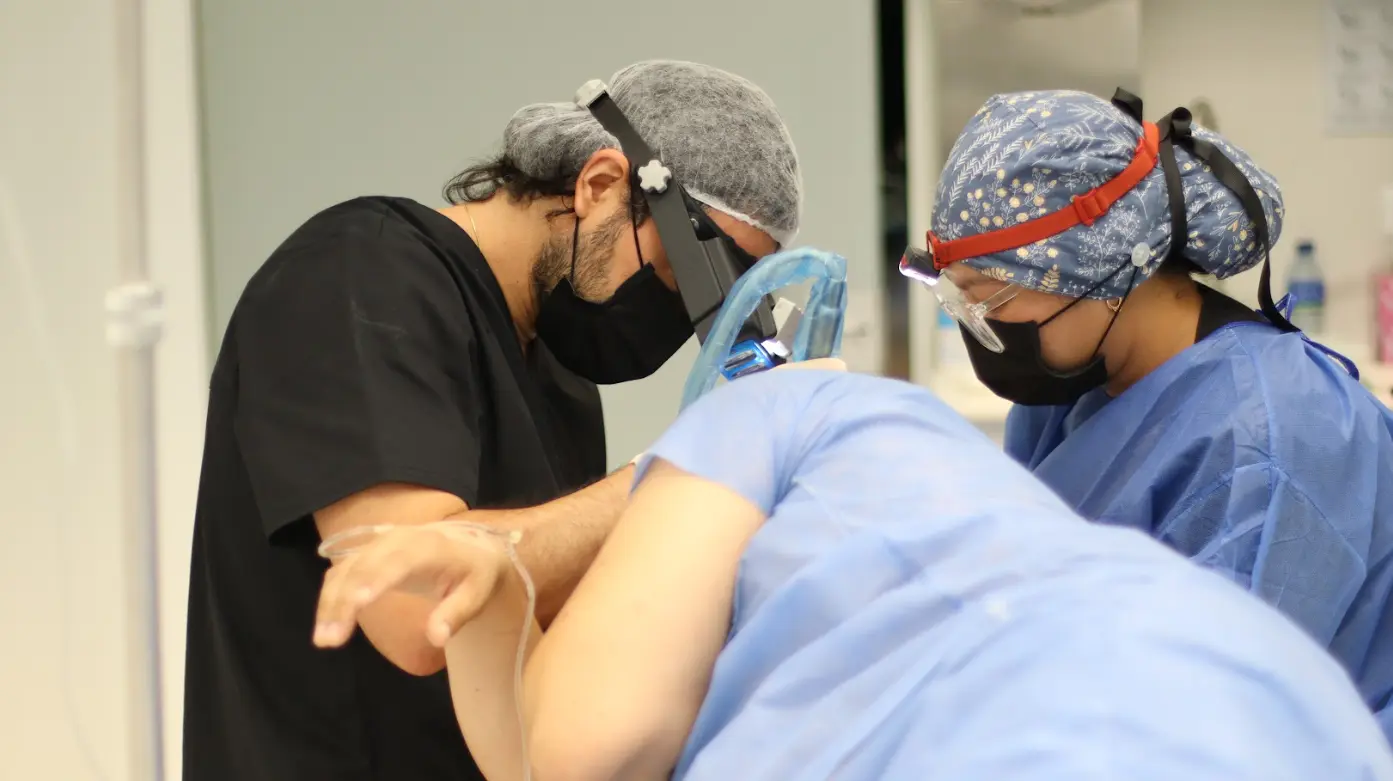 Hair Implant Colombia - Dr. David Delgado- Medellín